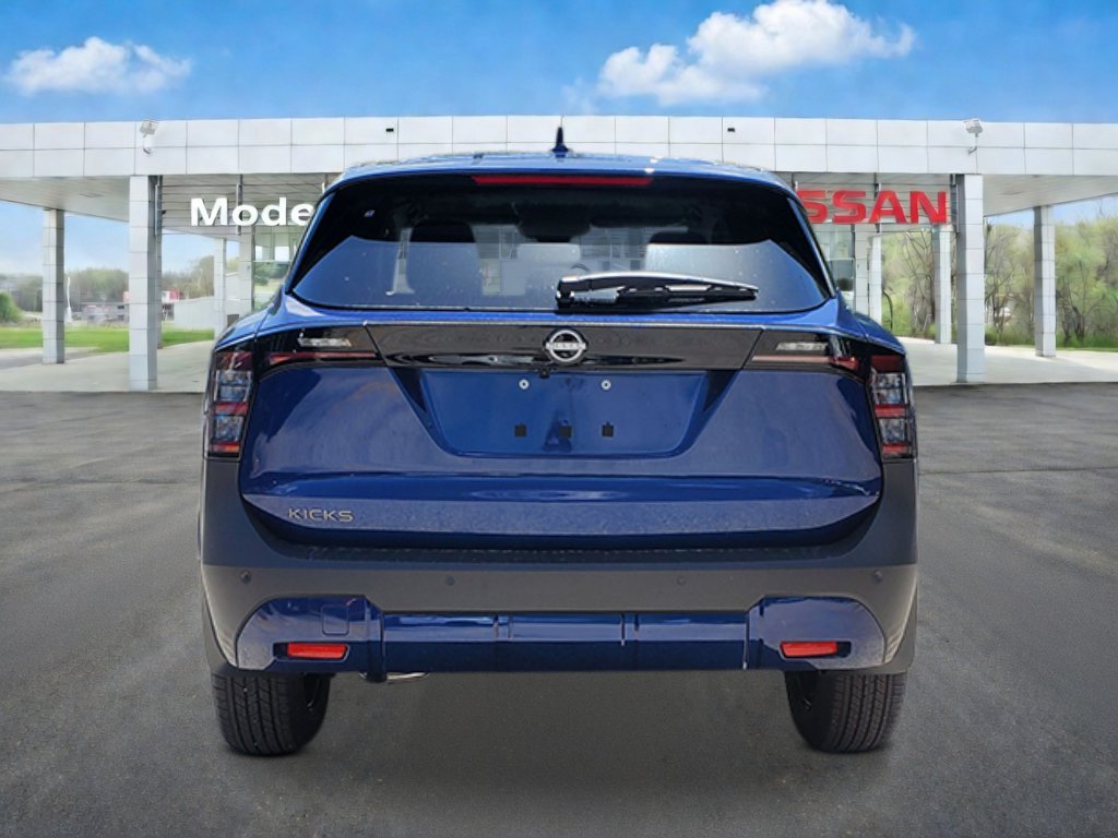 New 2027 Nissan Kicks SV FWD image 5