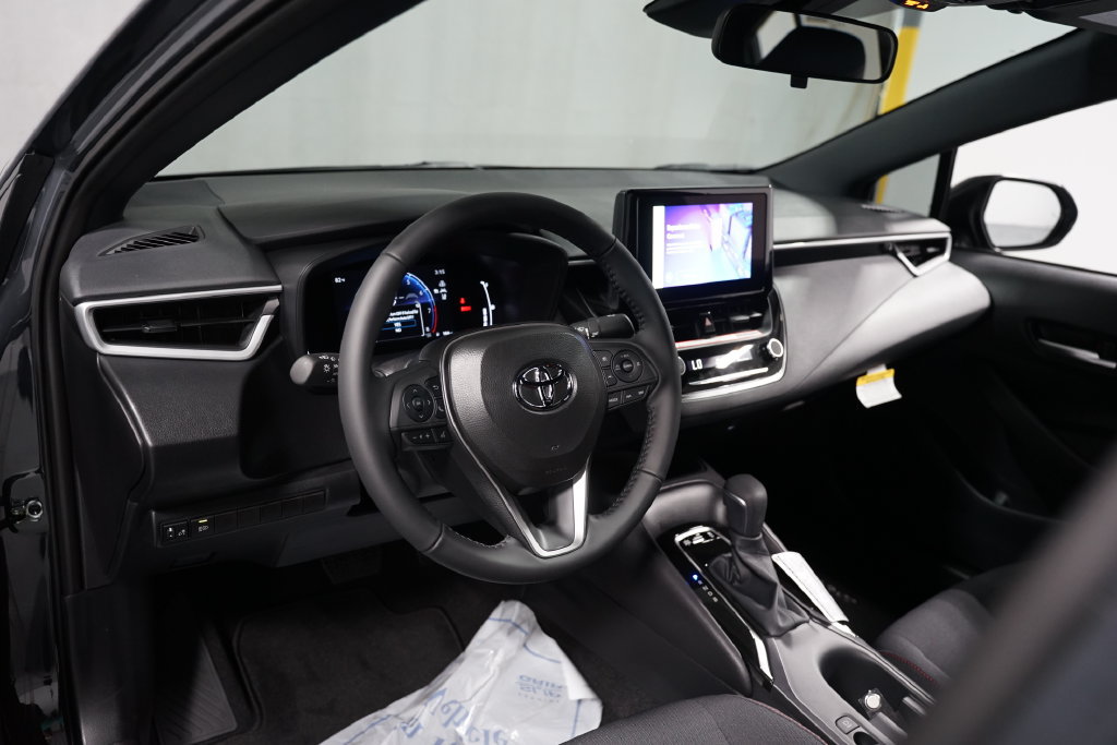 New 2027 Toyota Corolla SE FWD image 11