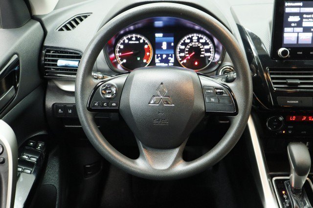 Used 2024 Mitsubishi Eclipse Cross LE AWD/4WD image 25