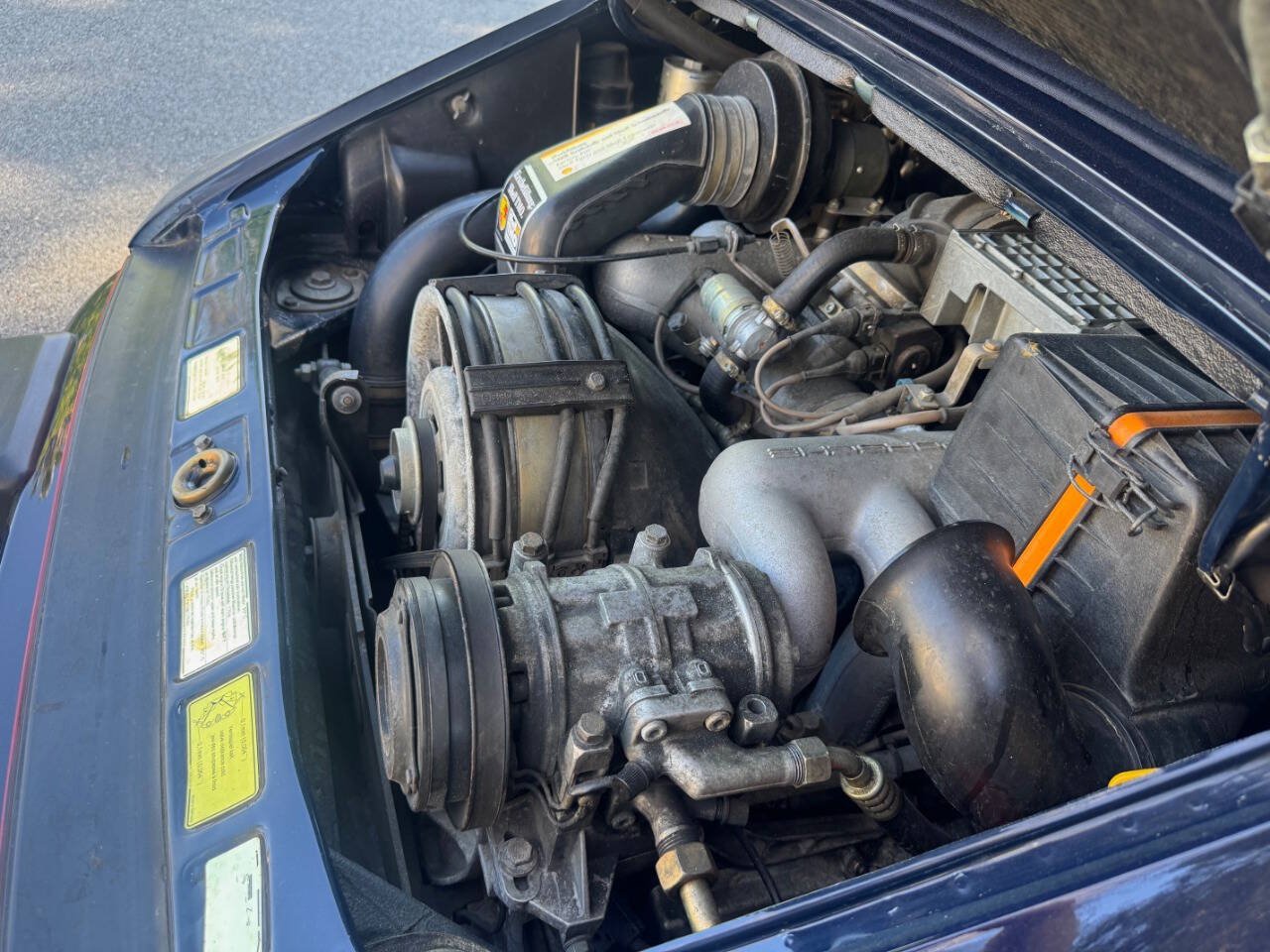 Used 1989 Porsche 911 Carrera RWD image 36