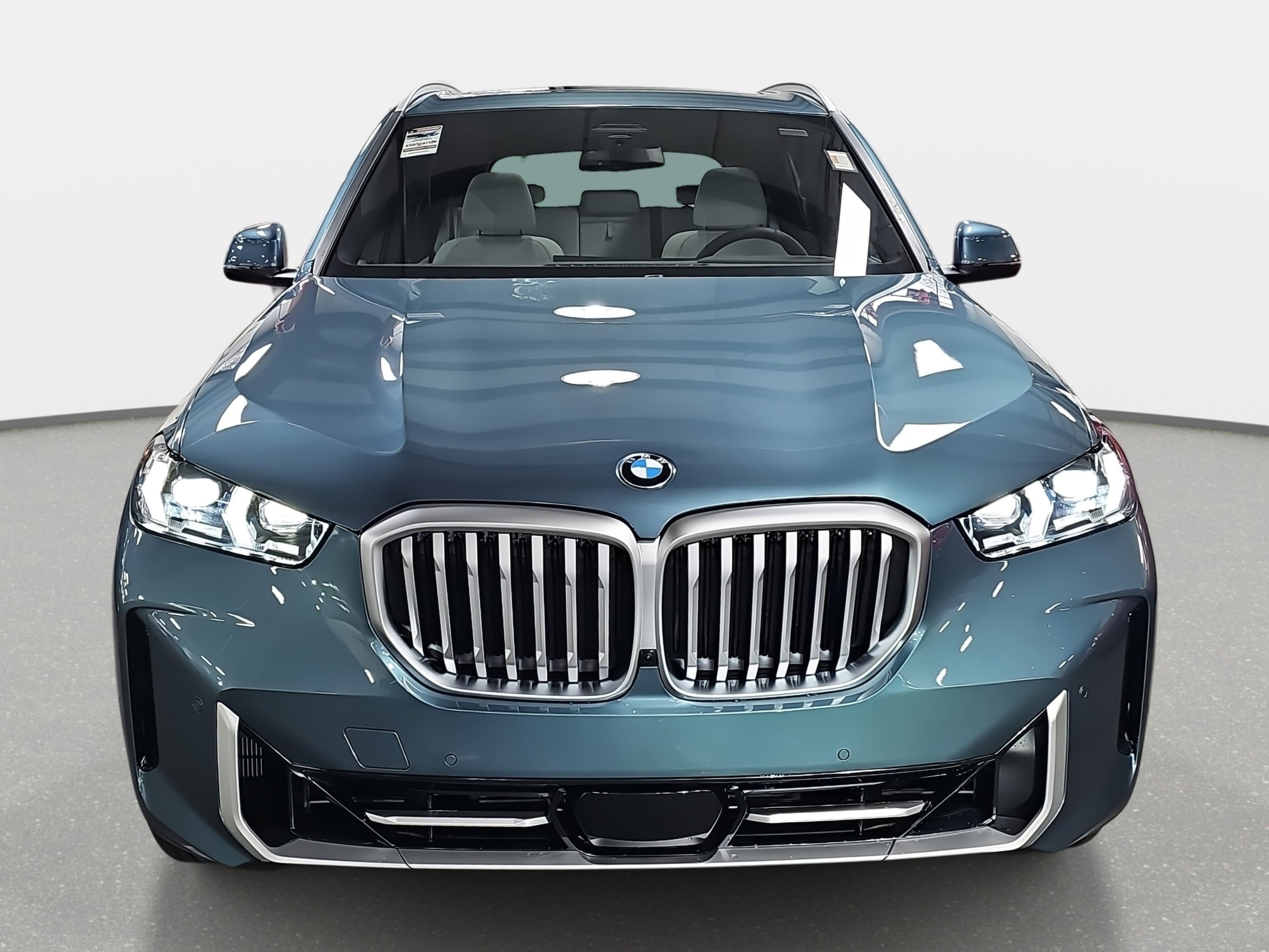 New 2026 BMW X5 xDrive40i w/ Climate Comfort Package image 2