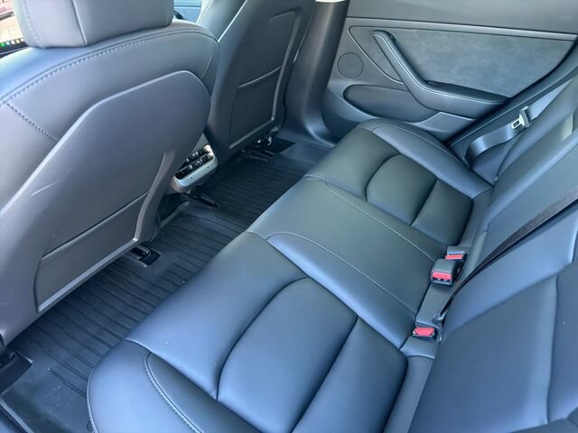Used 2022 Tesla Model 3 Performance AWD/4WD image 15