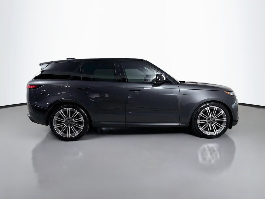 Certified 2024 Land Rover Range Rover Sport SE AWD/4WD image 4