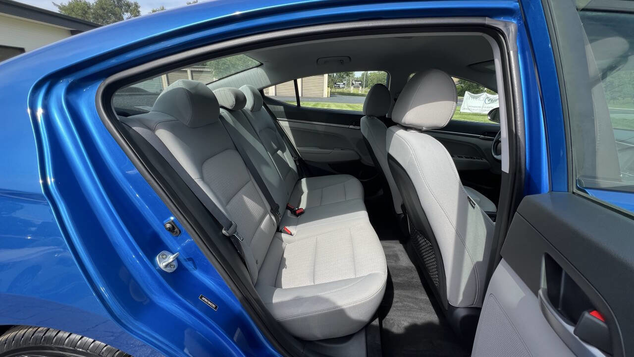 Used 2017 Hyundai Elantra SE w/ SE A/T Tech Package 03 image 27