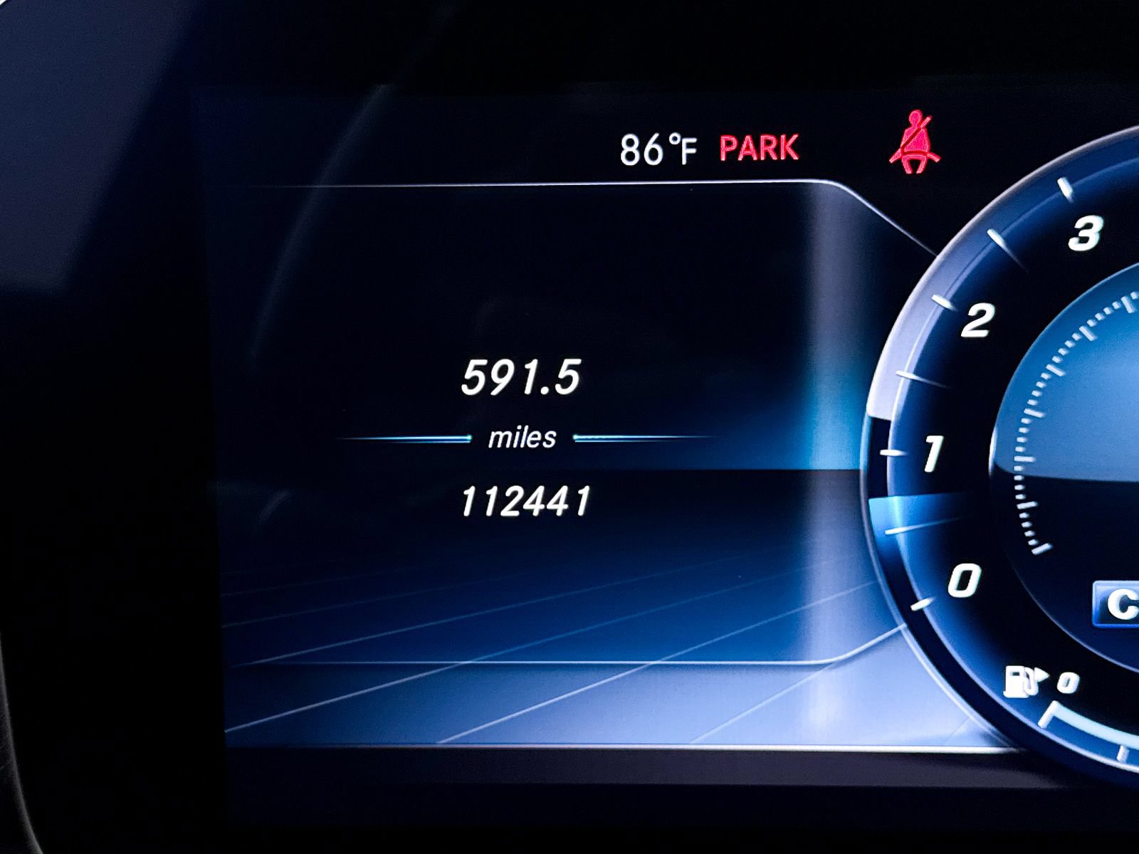 Used 2019 Mercedes-Benz E 300 4MATIC image 38