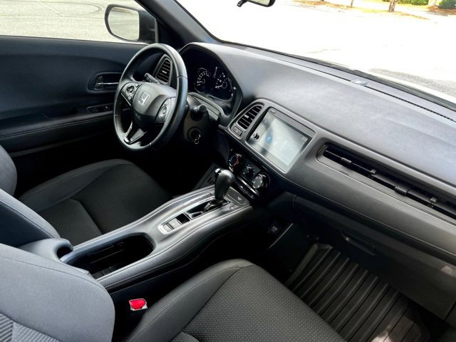 Used 2022 Honda HR-V Sport image 24