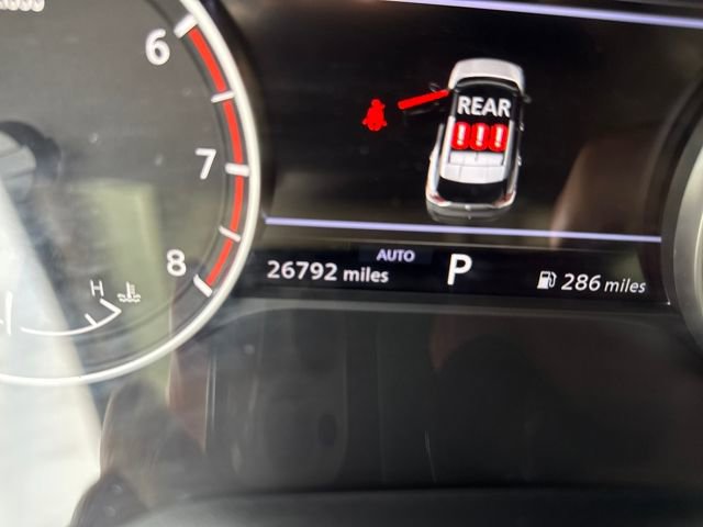 Used 2023 Nissan Rogue SL w/ SL Premium Package image 16