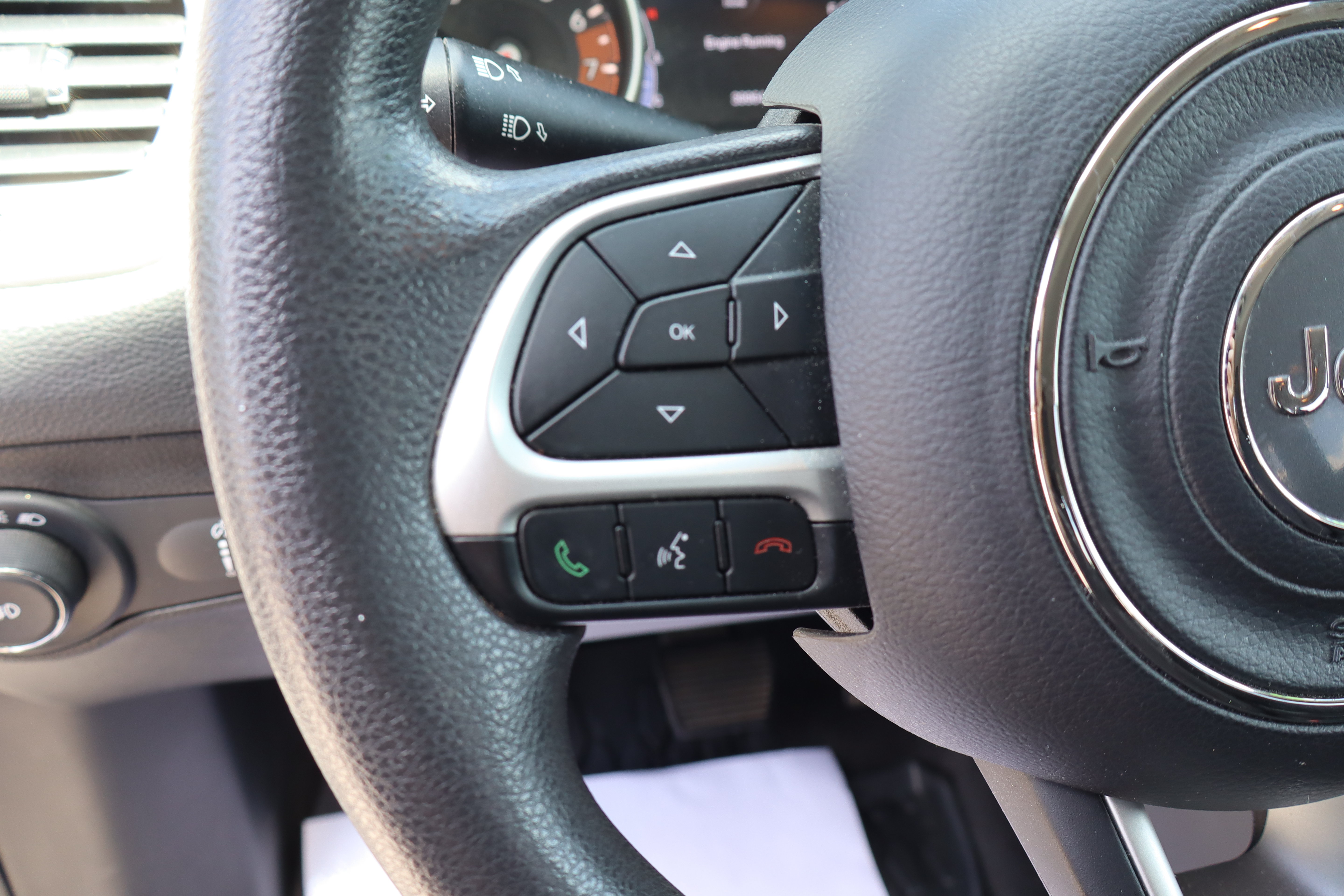 Used 2019 Jeep Compass Sport AWD/4WD image 17