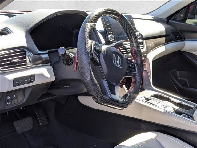 Used 2020 Honda Accord Touring video 2