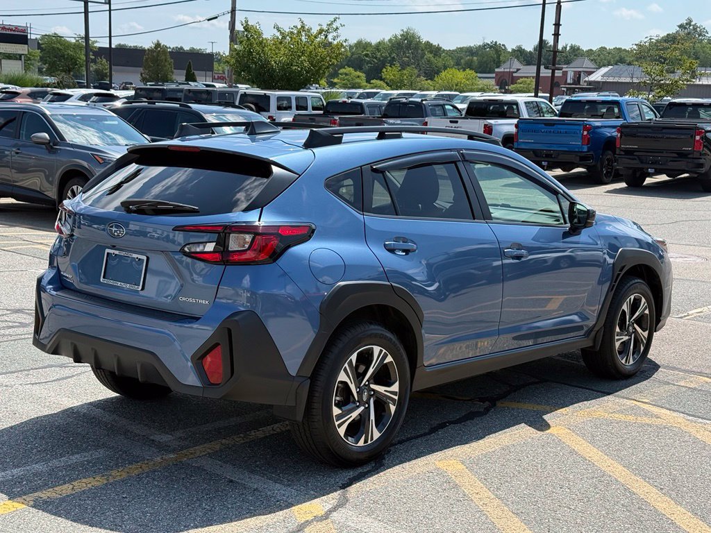 Used 2024 Subaru Crosstrek 2.0i Premium AWD/4WD image 5