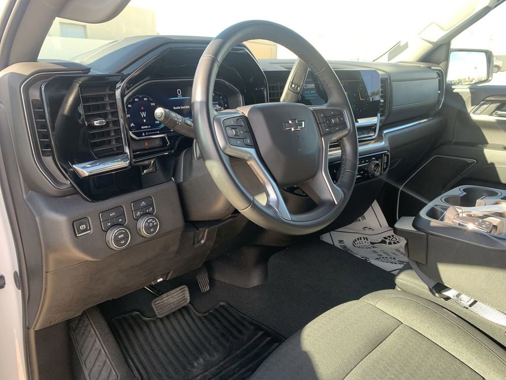 Certified 2024 Chevrolet Silverado 1500 RST image 7