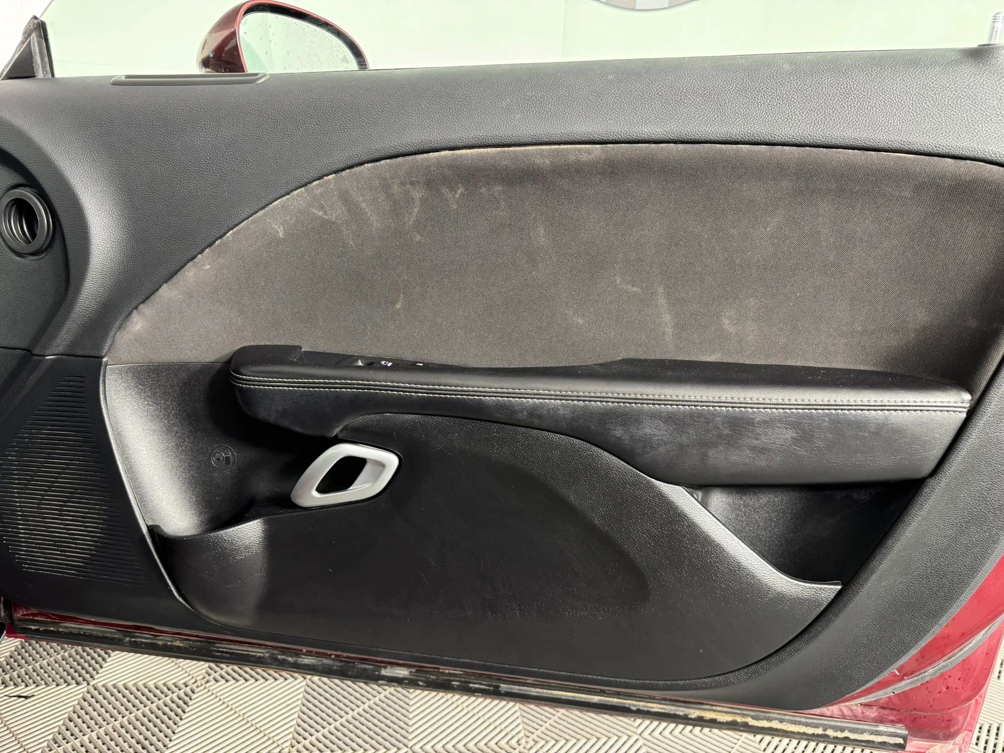 Used 2021 Dodge Challenger SXT w/ Driver Convenience Group image 35