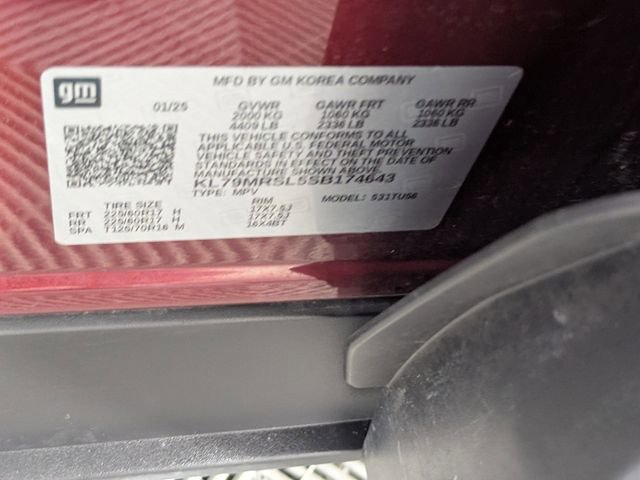 Used 2025 Chevrolet TrailBlazer LT AWD/4WD image 35