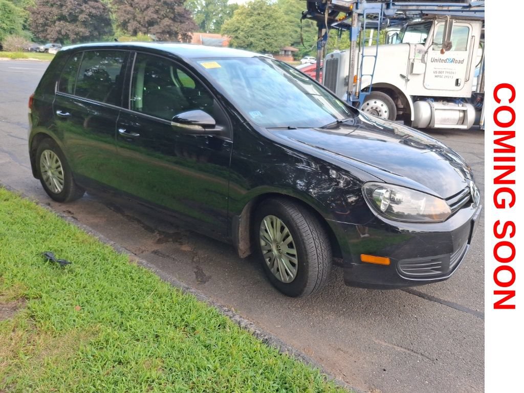 Used 2012 Volkswagen Golf 4-Door FWD image 4