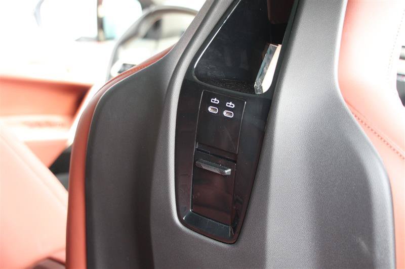Used 2023 BMW iX M60 w/ Executive Package AWD/4WD image 17