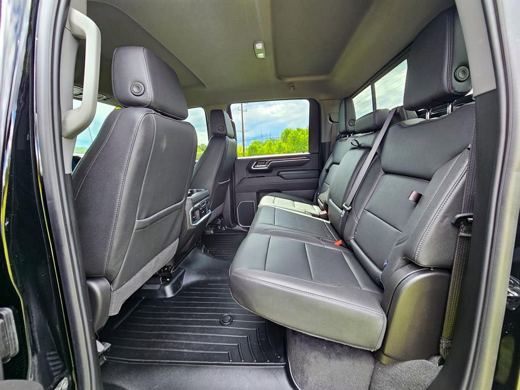 Used 2025 Chevrolet Silverado 2500 LTZ w/ Trail Boss Package image 38