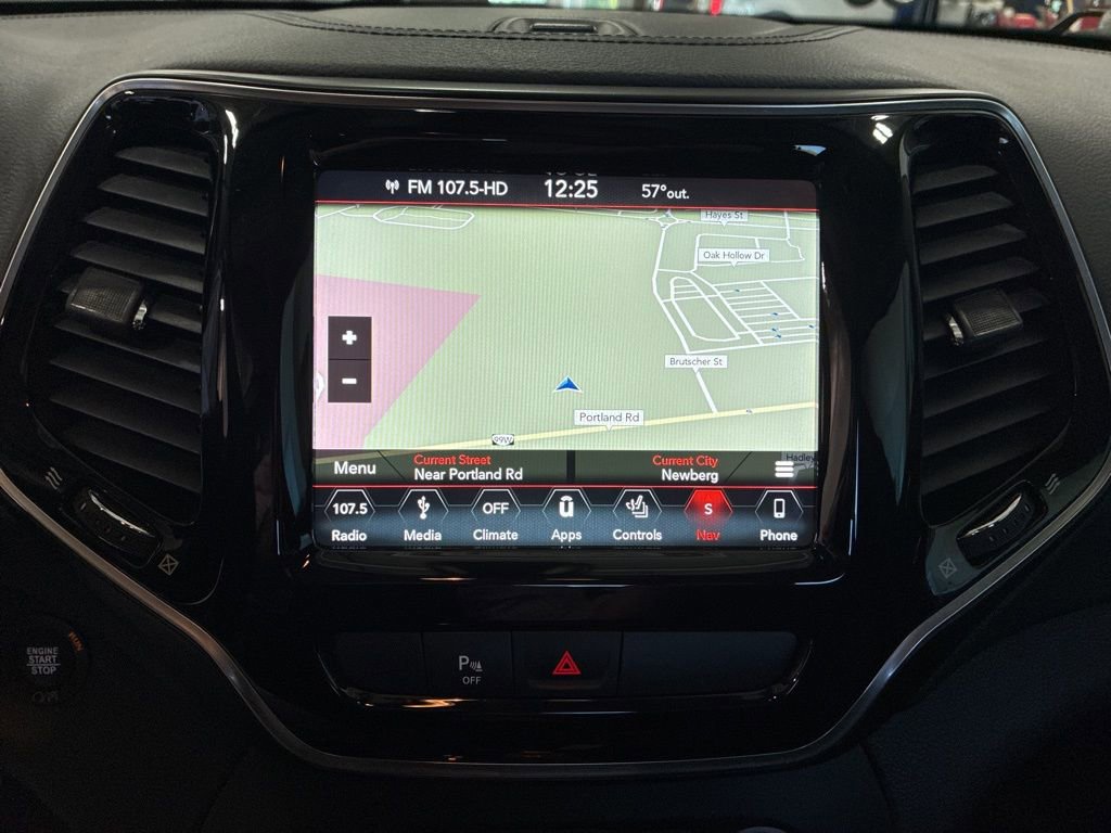 Used 2019 Jeep Cherokee Limited AWD/4WD image 19