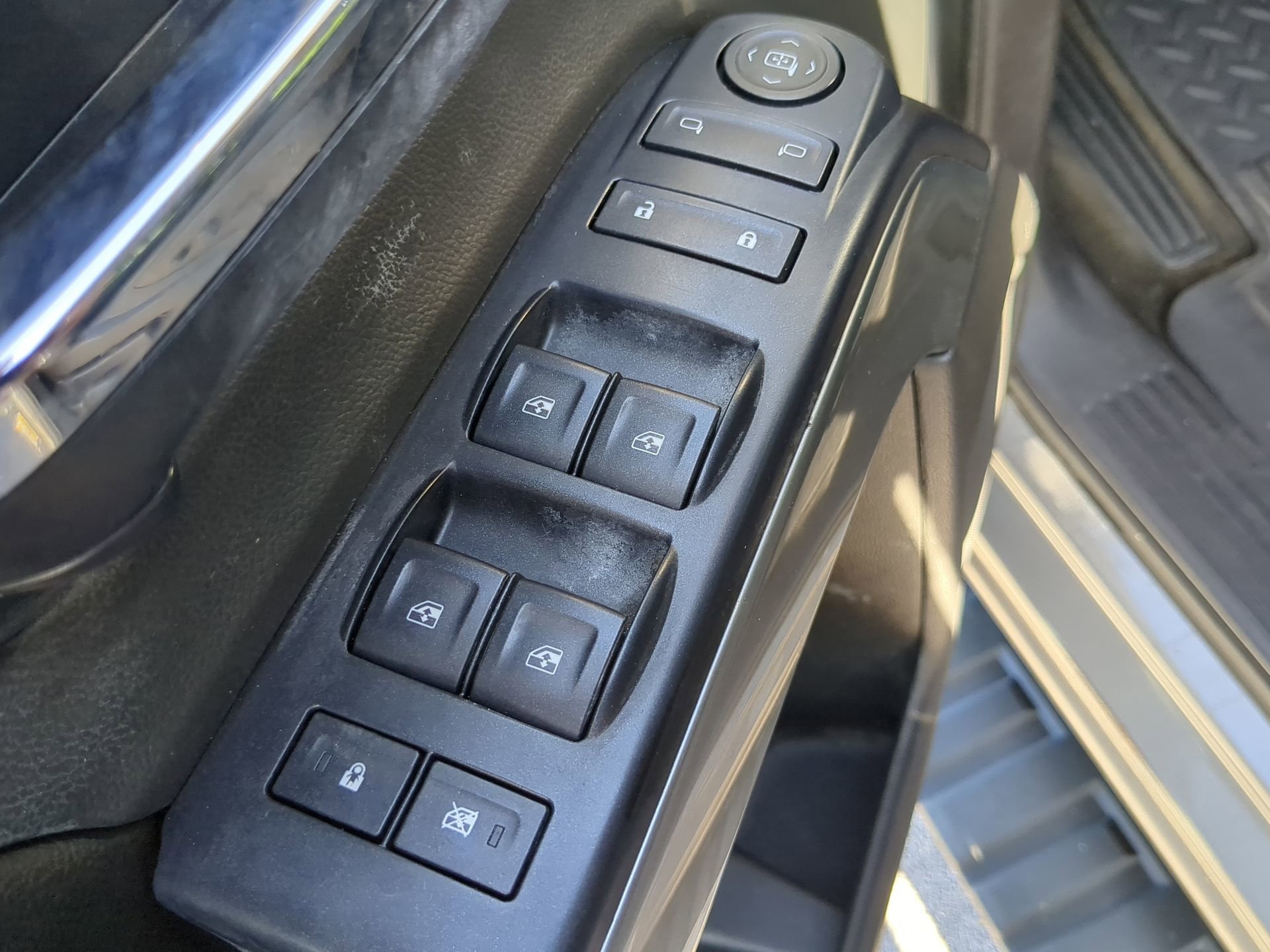 Used 2017 Chevrolet Silverado 1500 LT w/ All Star Edition image 54