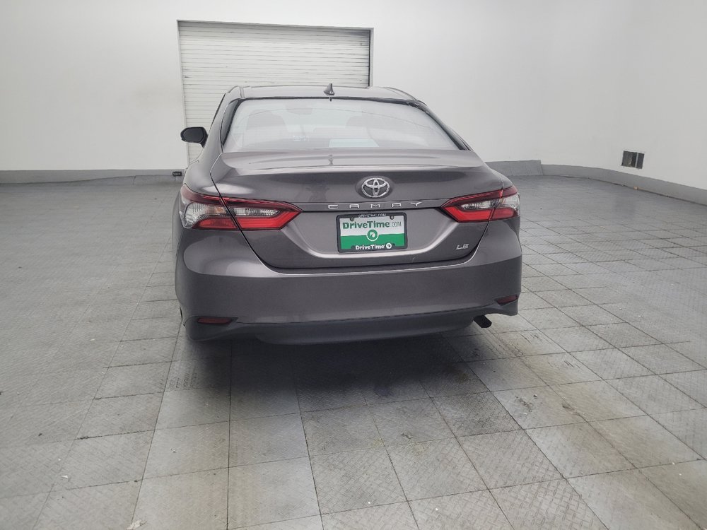 Used 2022 Toyota Camry LE FWD image 6