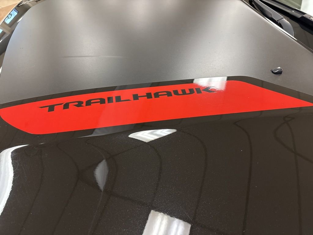 Used 2022 Jeep Compass Trailhawk image 7