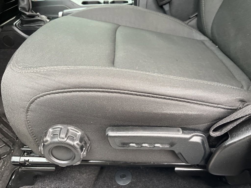 Used 2021 Jeep Wrangler Unlimited Sahara w/ Dual Top Group image 27