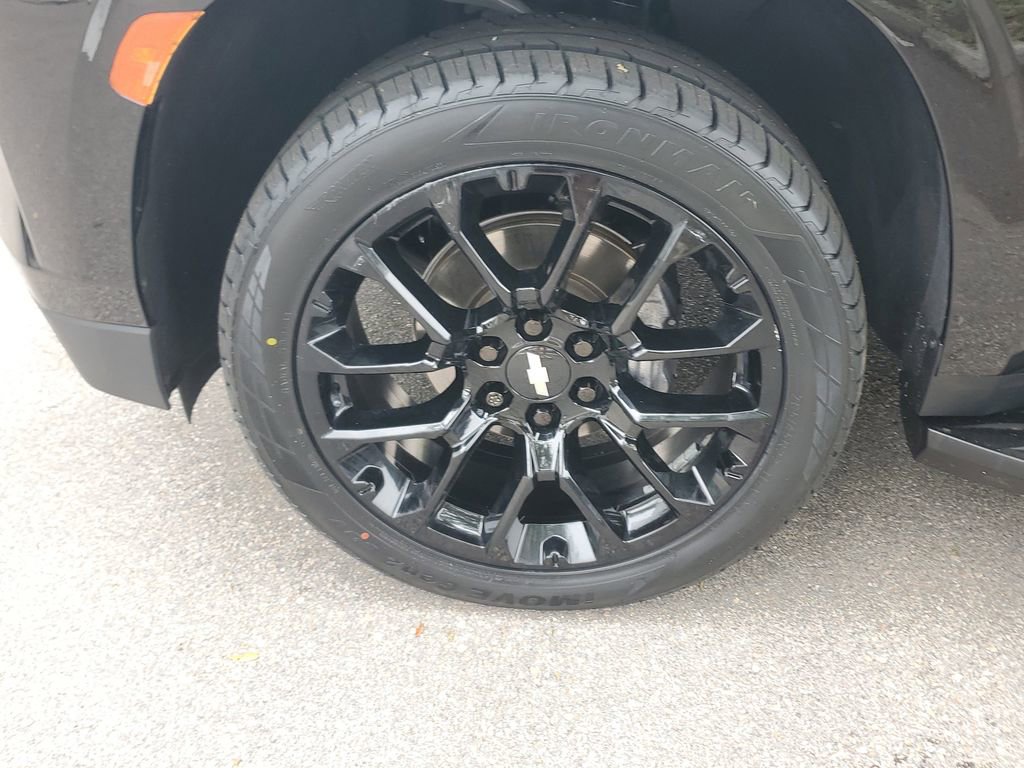 Used 2023 Chevrolet Tahoe LT w/ Luxury Package image 11