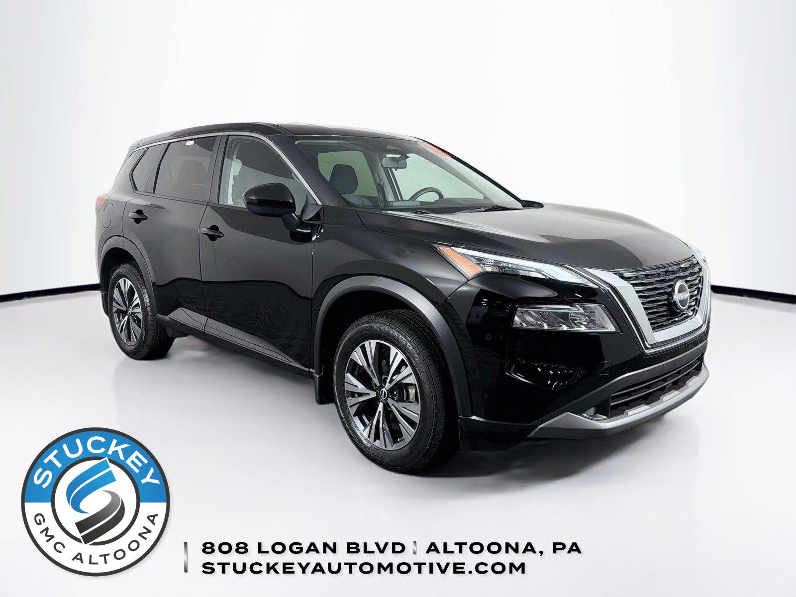 Used 2023 Nissan Rogue SV