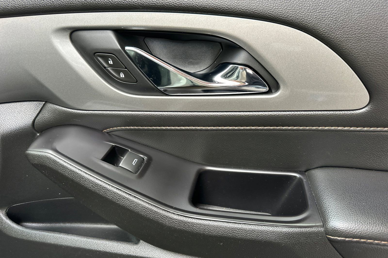 Certified 2020 Chevrolet Traverse RS image 23