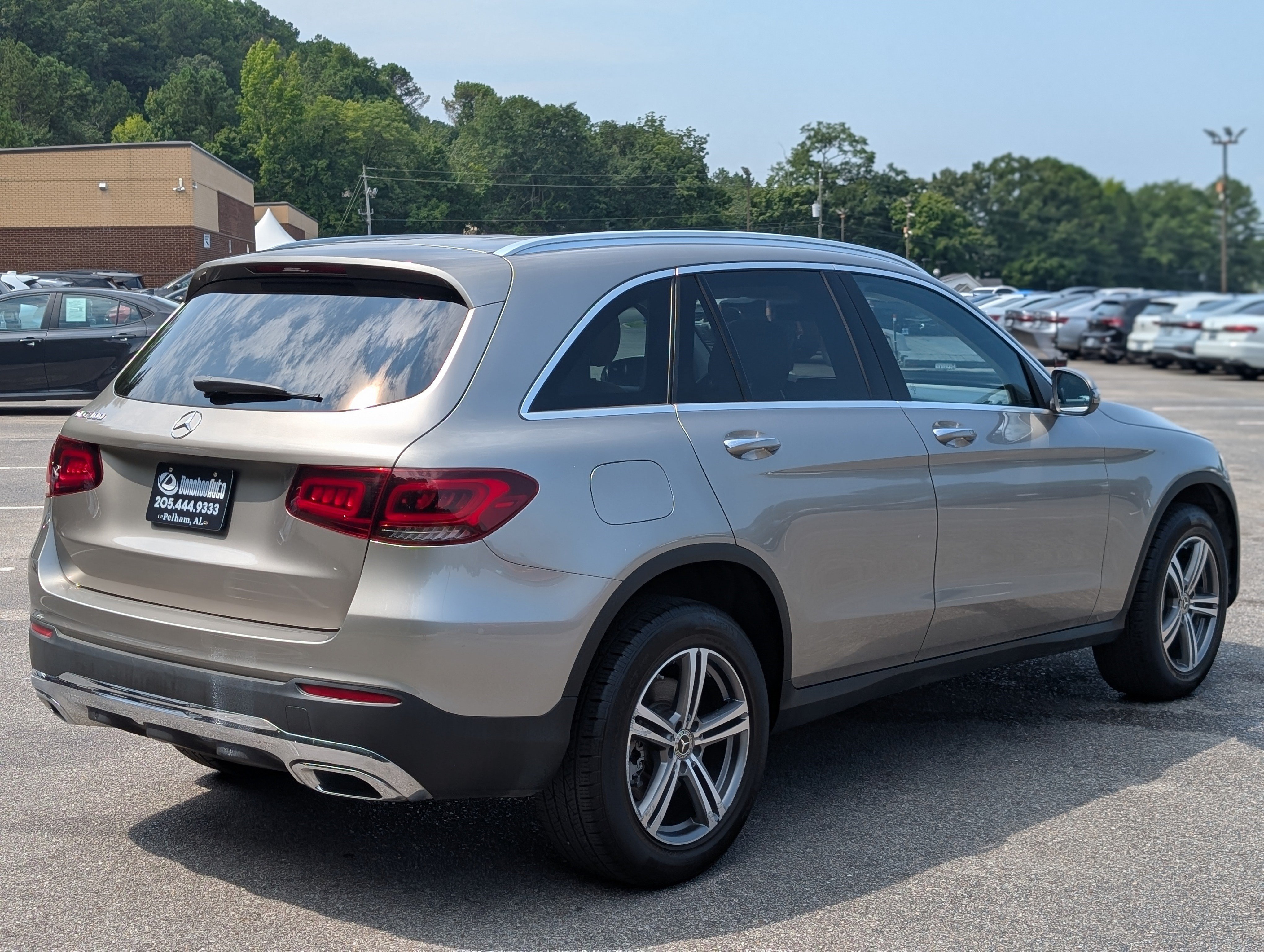 Used 2020 Mercedes-Benz GLC 300 image 9