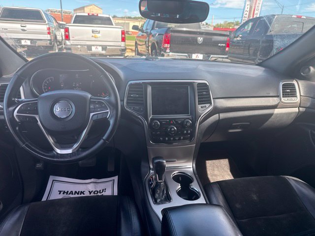 Used 2018 Jeep Grand Cherokee Altitude AWD/4WD image 10