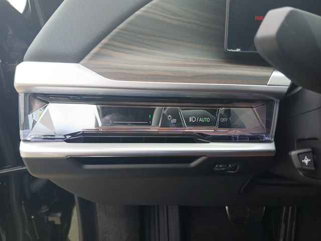 New 2025 BMW i7 xDrive60 AWD/4WD image 20