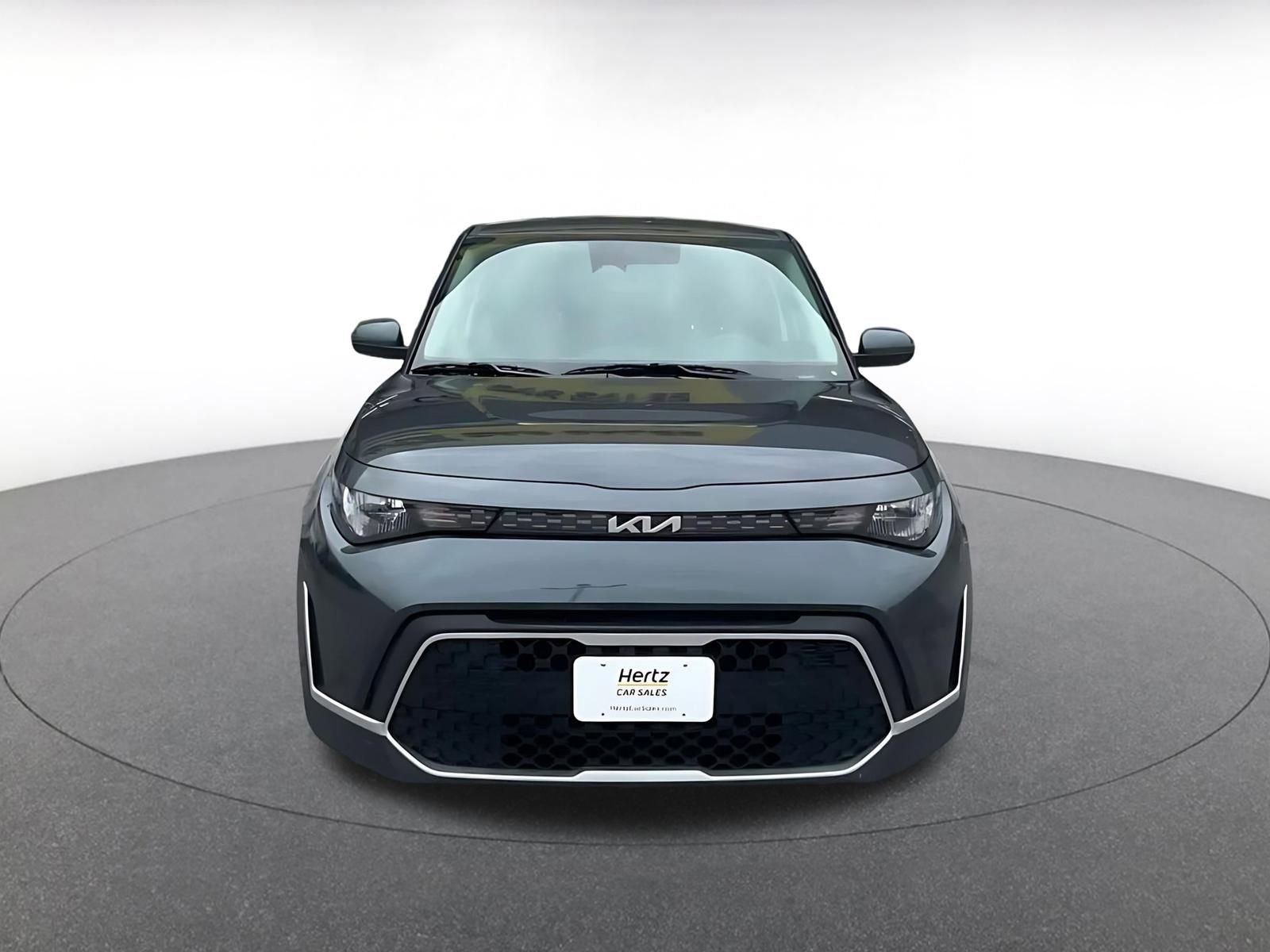 Used 2025 Kia Soul LX w/ LX Technology Package image 4