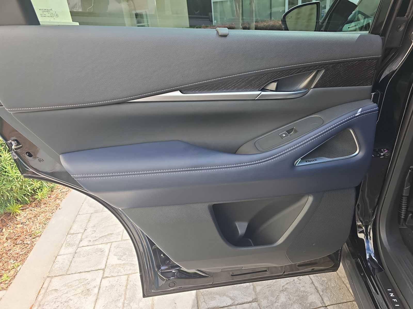 Certified 2026 INFINITI QX60 Sport w/ Dark Cargo Package image 10