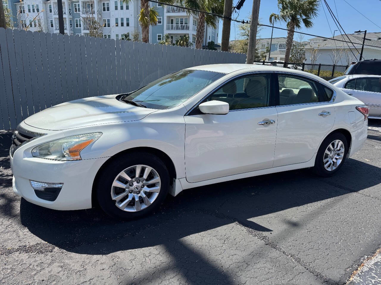 Used 2015 Nissan Altima 2.5 S w/ Power Driver Seat Package image 1