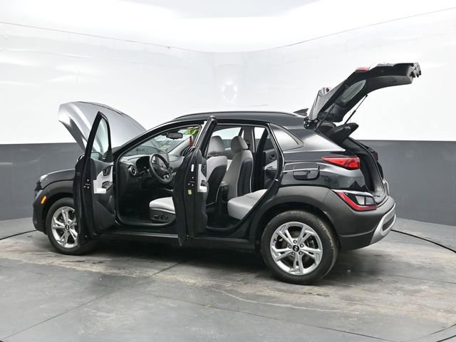 Used 2023 Hyundai Kona SEL w/ Cargo Package AWD/4WD image 46
