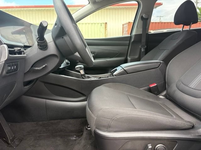 Used 2025 Hyundai Tucson SEL FWD image 12