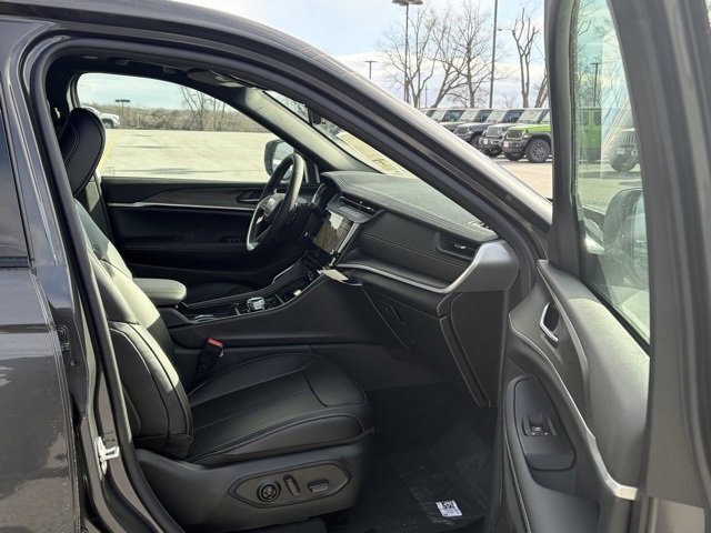 New 2026 Jeep Grand Cherokee Limited image 29