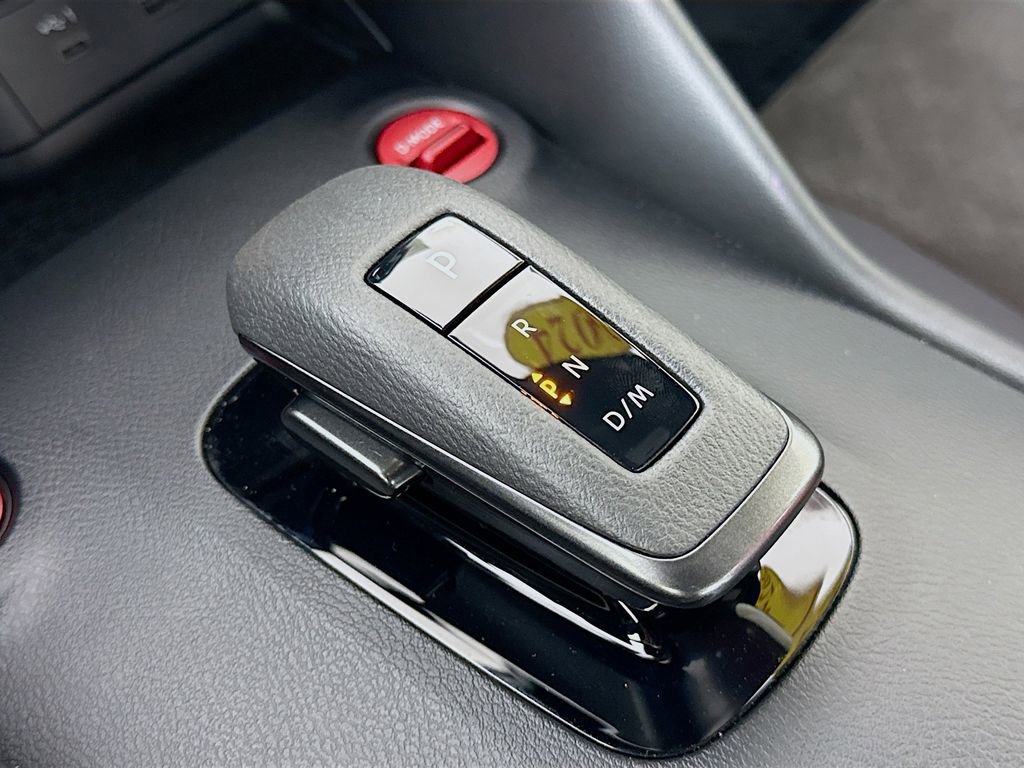 Used 2024 Nissan Z NISMO w/ Floor Mat Package image 21