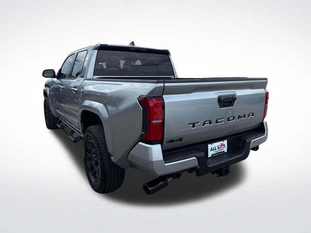 Used 2026 Toyota Tacoma SR5 AWD/4WD image 5