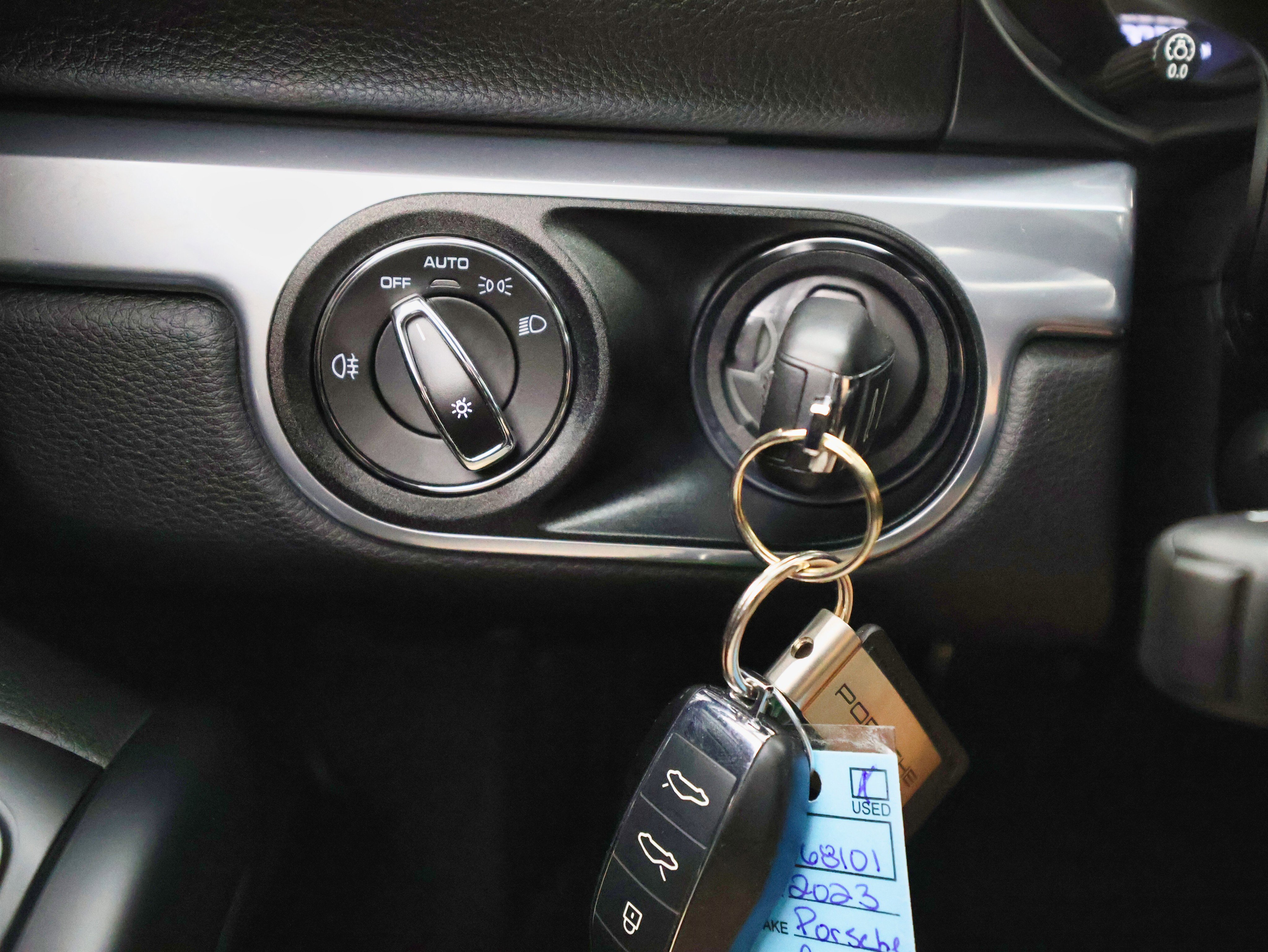 Used 2023 Porsche 718 Cayman S image 33