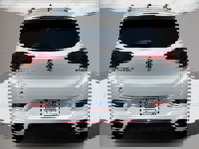 Used 2022 Buick Encore GX Preferred w/ Sport Touring Package image 4