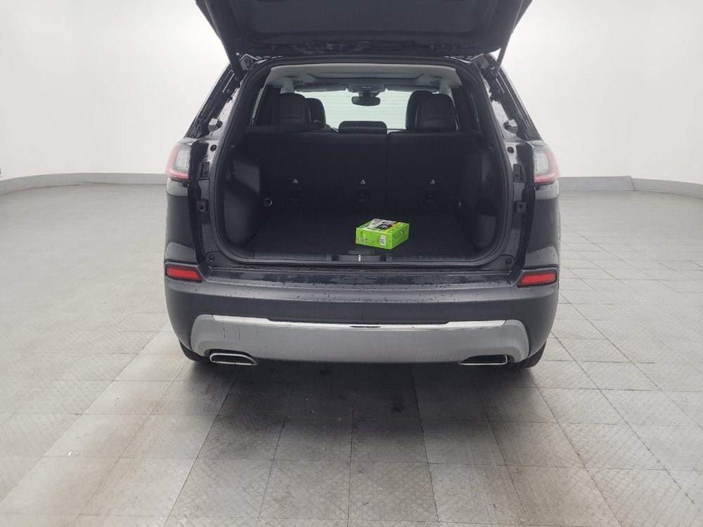 Used 2022 Jeep Cherokee Limited AWD/4WD image 29