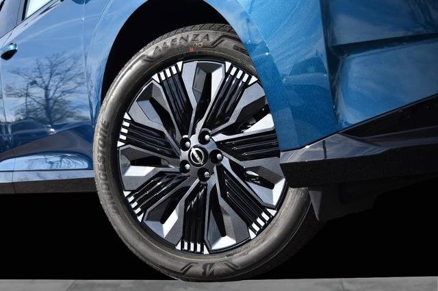 New 2026 Nissan Murano Platinum image 3