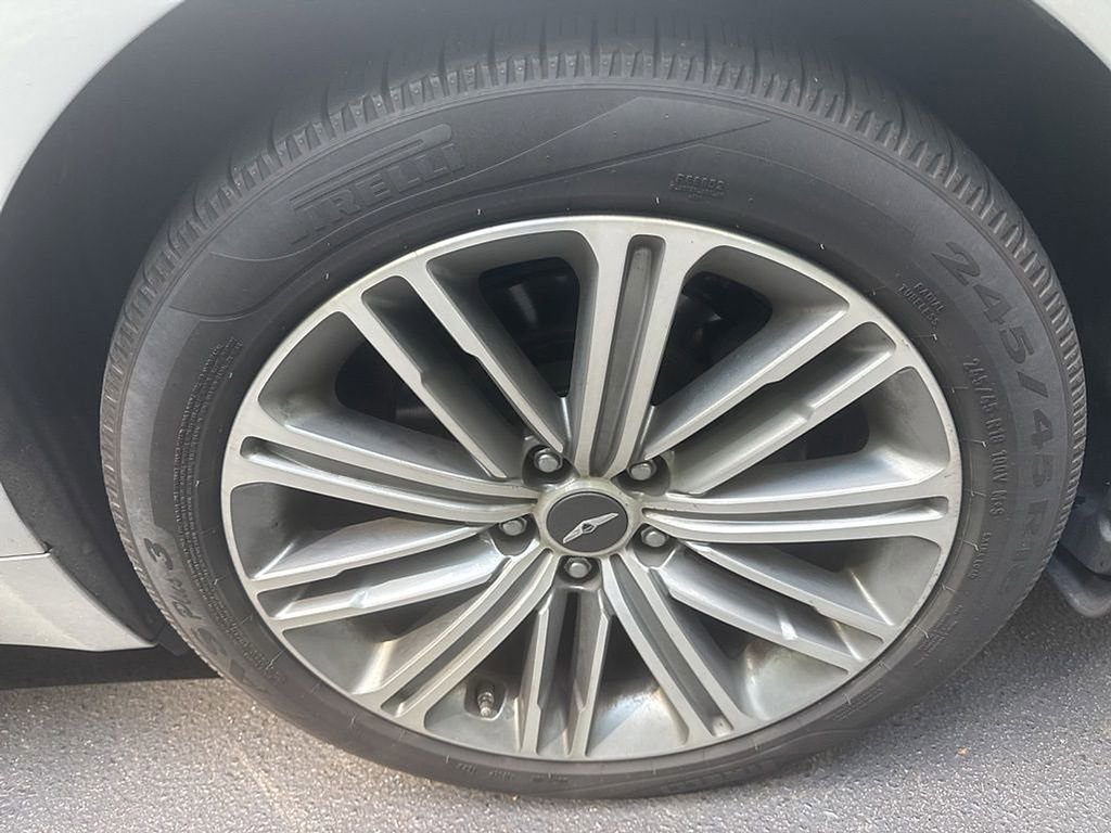 Used 2018 Genesis G80 3.8 w/ Option Group 03 AWD/4WD image 8