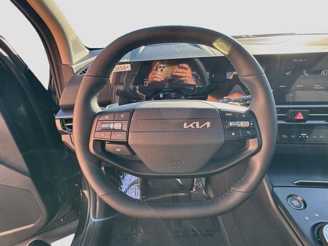 New 2027 Kia Sportage LX FWD image 11