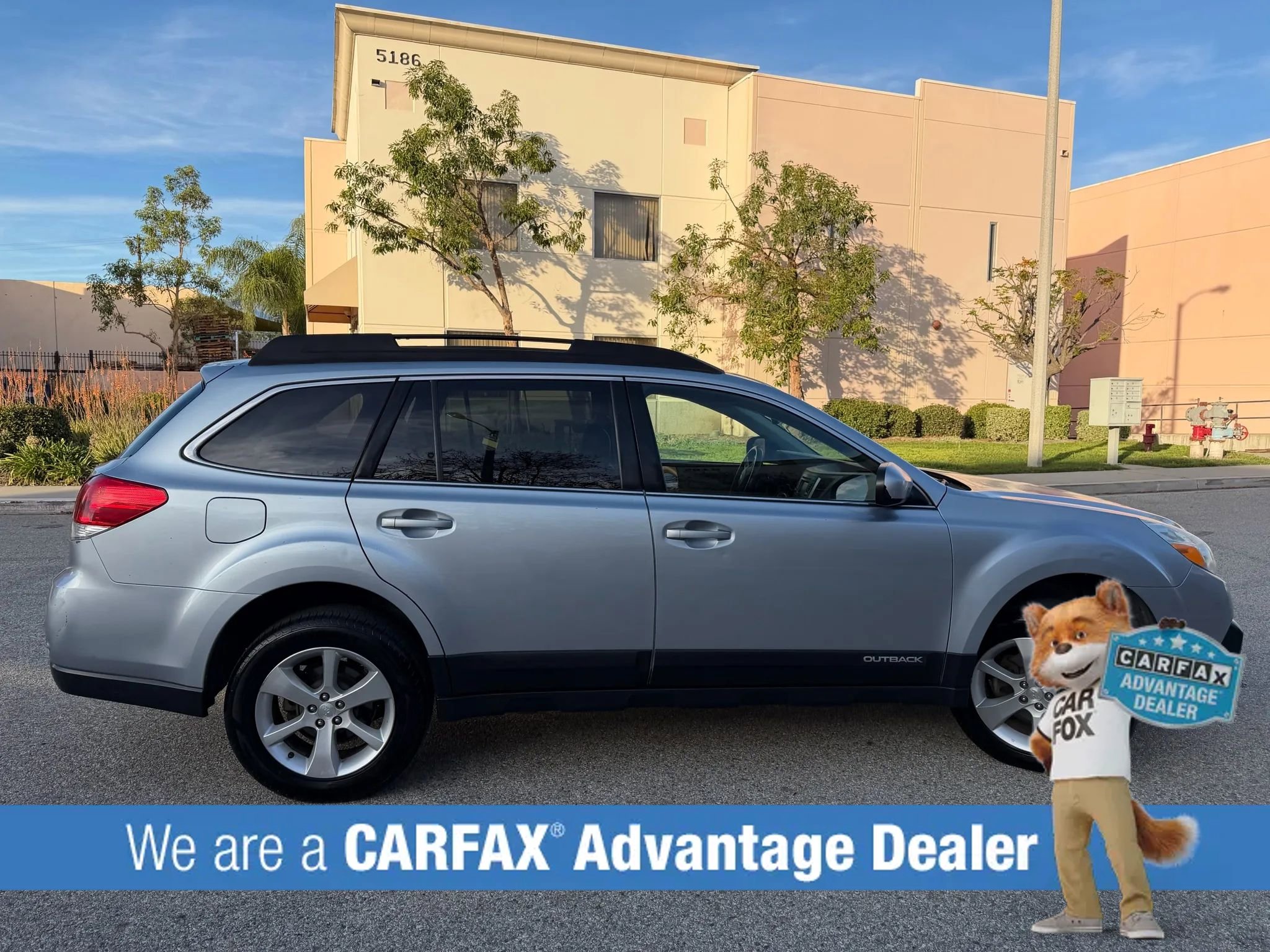 Used 2013 Subaru Outback 2.5i Limited image 9