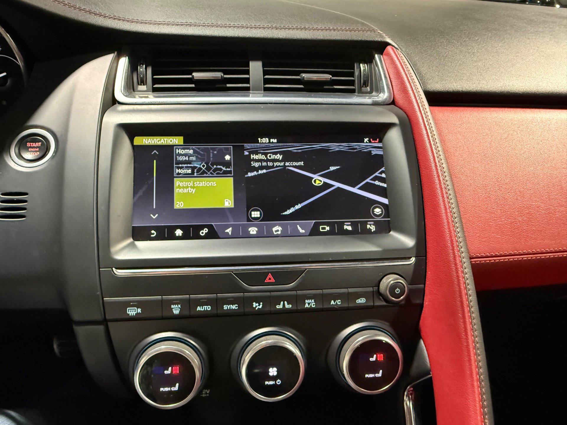 Used 2019 Jaguar E-PACE R-Dynamic SE image 43