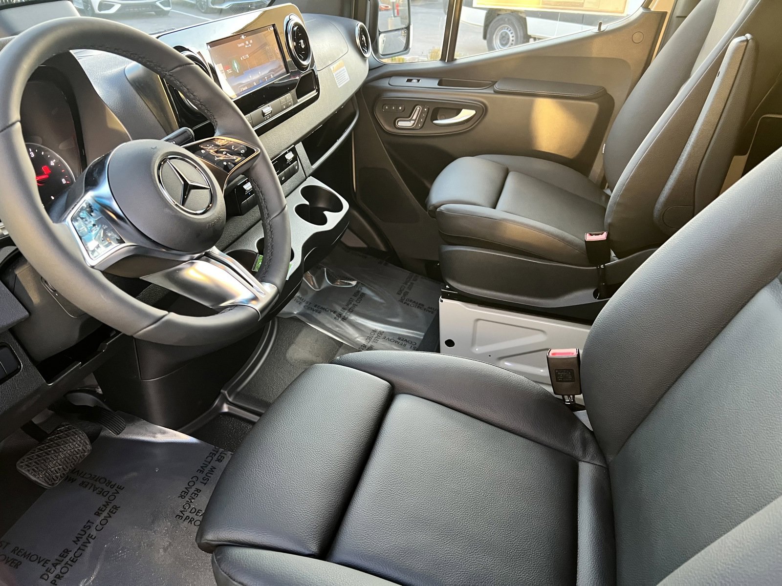 New 2025 Mercedes-Benz Sprinter 2500 image 4