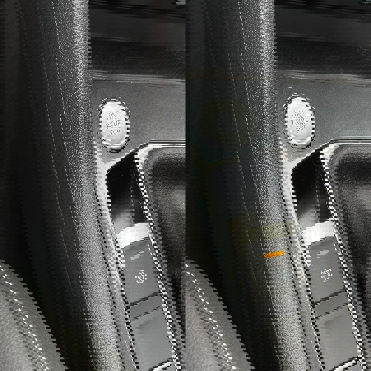 Used 2023 Volkswagen Tiguan SE image 17