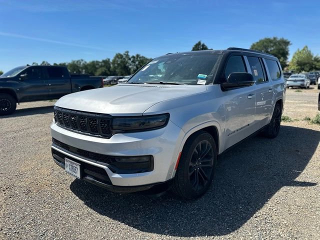 Used 2024 Jeep Grand Wagoneer L Series II w/ Quick Order Packagew 28T image 3